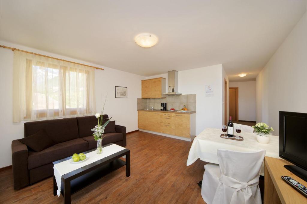 Kuchyň nebo kuchyňský kout v ubytování Hotel Garni Paler