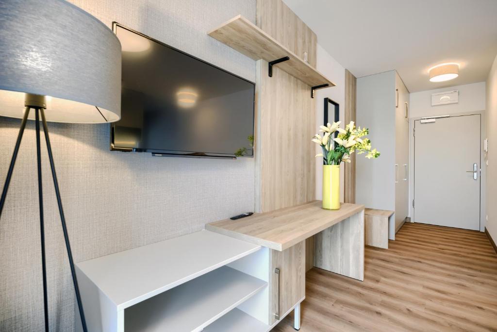 AboutArtApartments - Otyńska 4 - 8