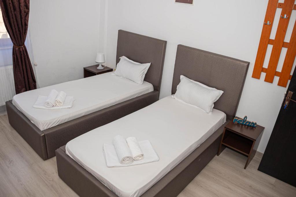 Occidental Wise Transit - Resim 24