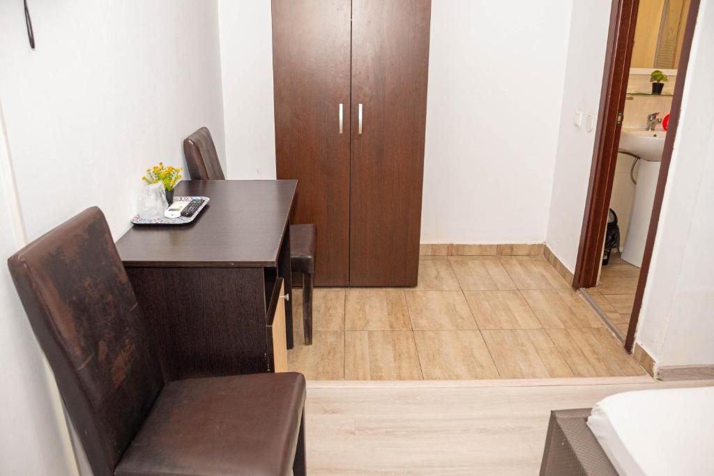 Occidental Wise Transit - Resim 27