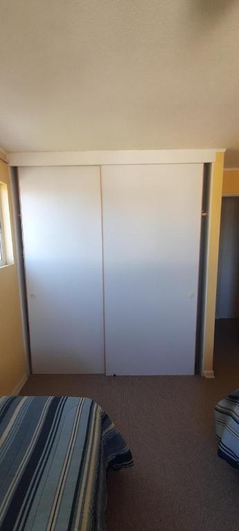 Postel nebo postele na pokoji v ubytování Departamento altos de mirasol II, Algarrobo