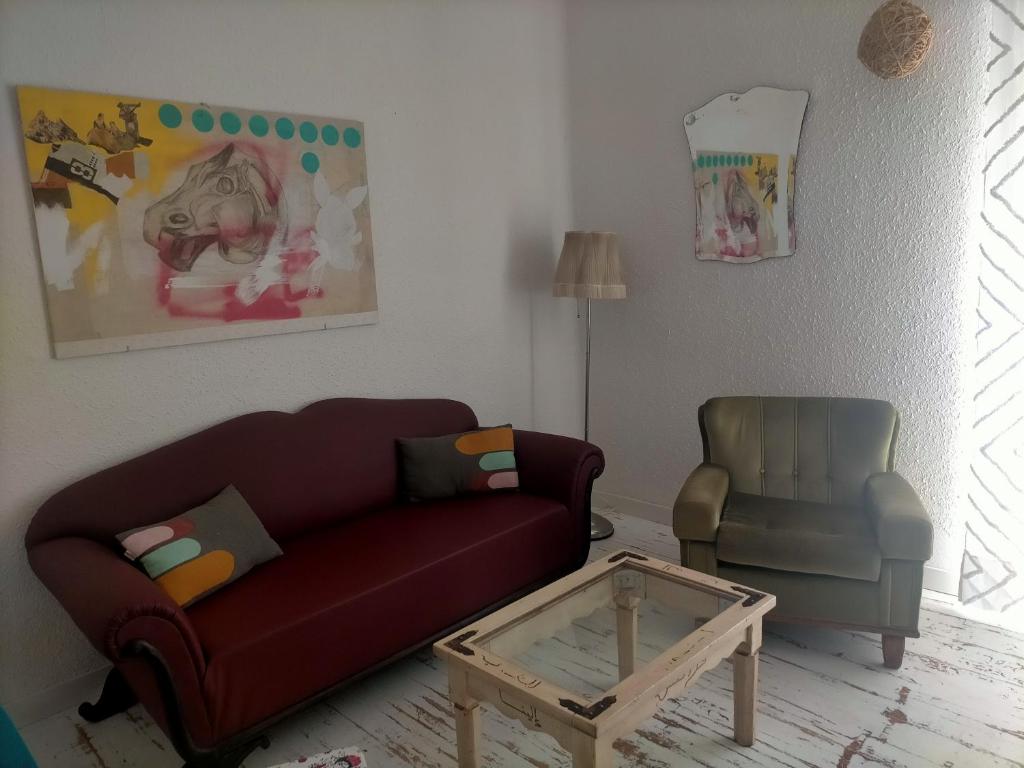 A seating area at Covaleda naturazleza y relax