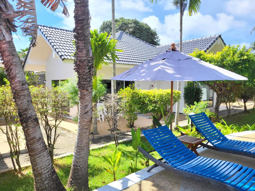 Zahrada ubytování Blue Palm Kata Resort