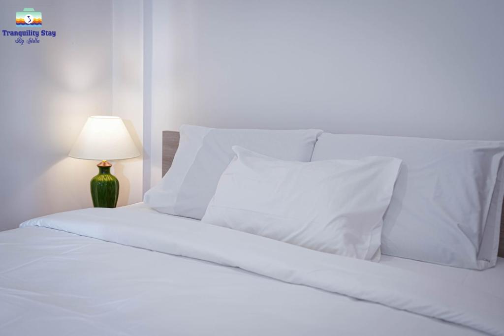 Letto o letti in una camera di Tranquility Stay Old Quarter