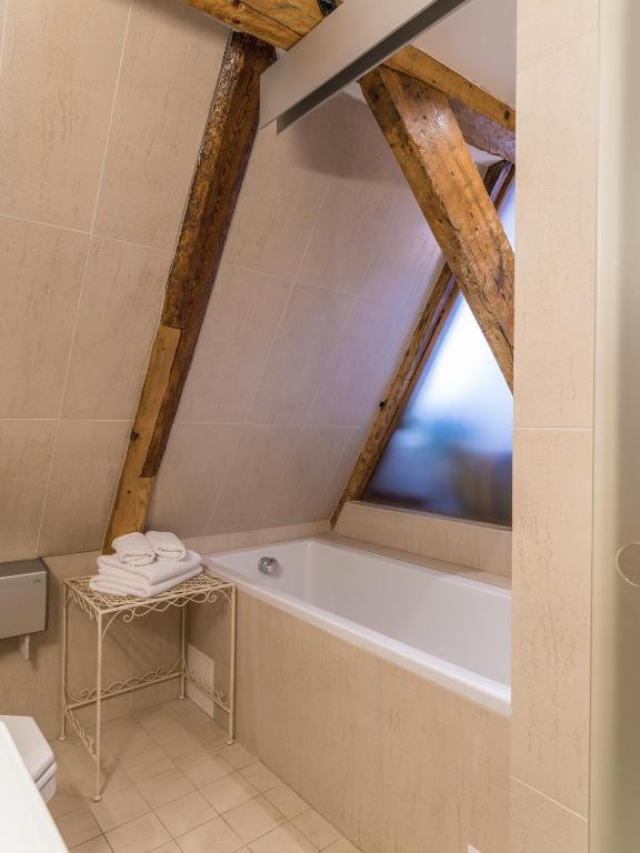 Koupelna v ubytování CRU Hotel