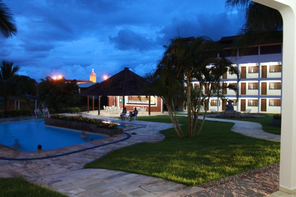  Bartholo Plaza Hotel