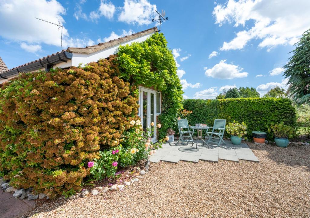 The Studio, Brancaster (updated prices 2024)