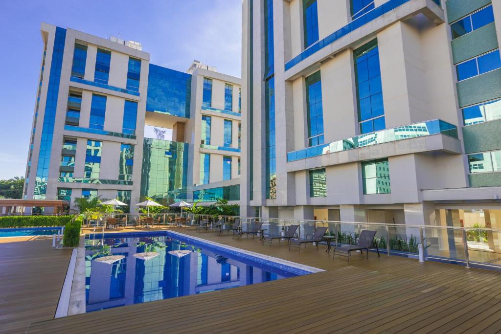  Vista Park Hplus Long Stay