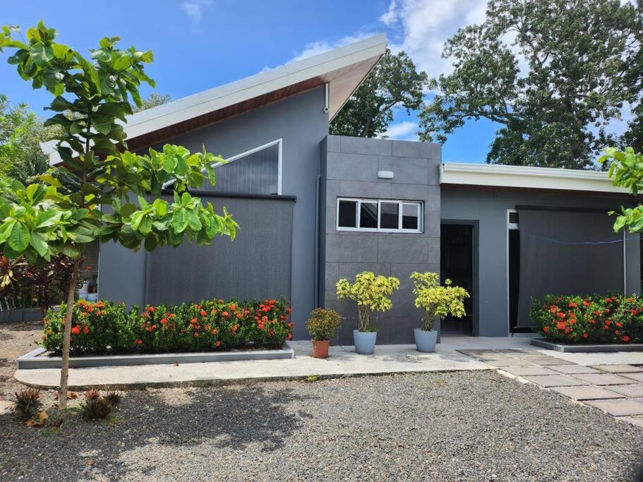 CASA DE PLAYA AMUEBLADA