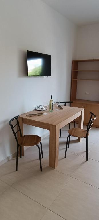 North Bay Apartments - 6