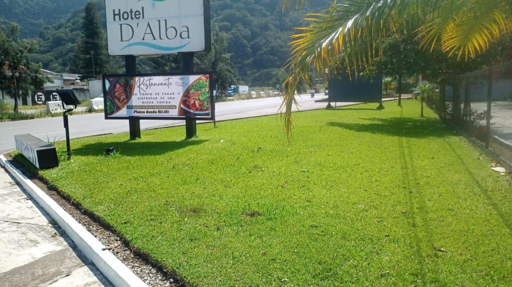 Zahrada ubytování Hotel D´ Alba