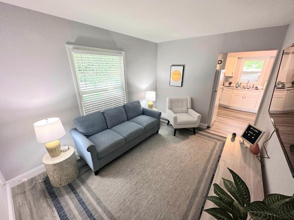 Duplex Hideaway in Saint Charles MO, St. Charles (updated prices 2024)