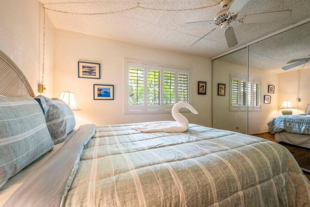 Kihei Alii Kai D207- Ocean view, walk to shops, dining, and Kam I Beach photo