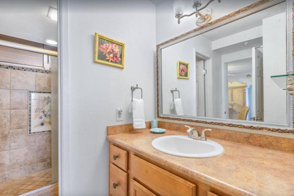 Vannituba majutusasutuses Royal Kahana 1009- Oceanfront unobstructed views from the 10th floor