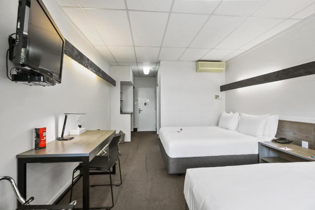 
Superior Plus Studio Twin Queen
