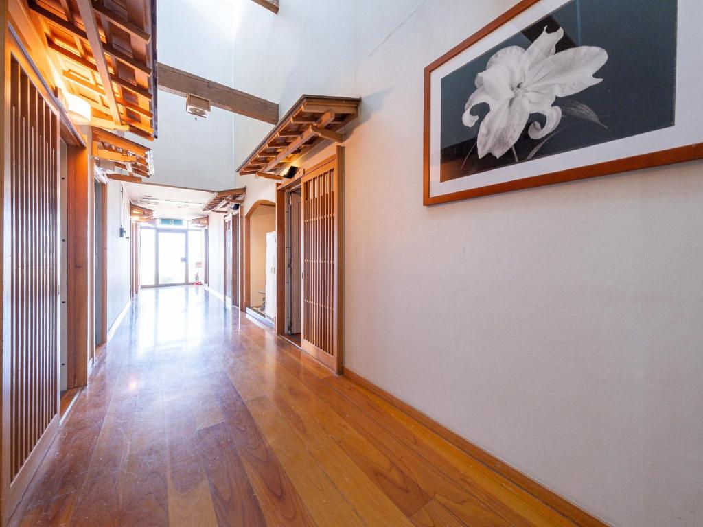 Fotografie z fotogalerie ubytování Fuji Sakura Onsen Ryokan v destinaci Fuefuki