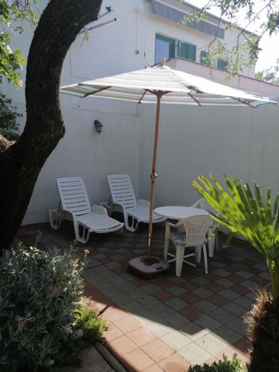 Patio nebo venkovní prostory v ubytování Holiday home in Starigrad-Paklenica 6797