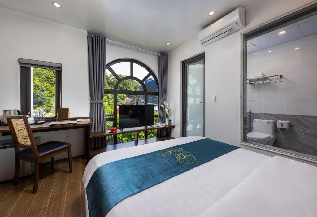 Cat Ba Green Pearl Hotel - 1