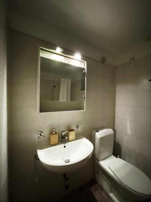 Gotthard House - Resim 8