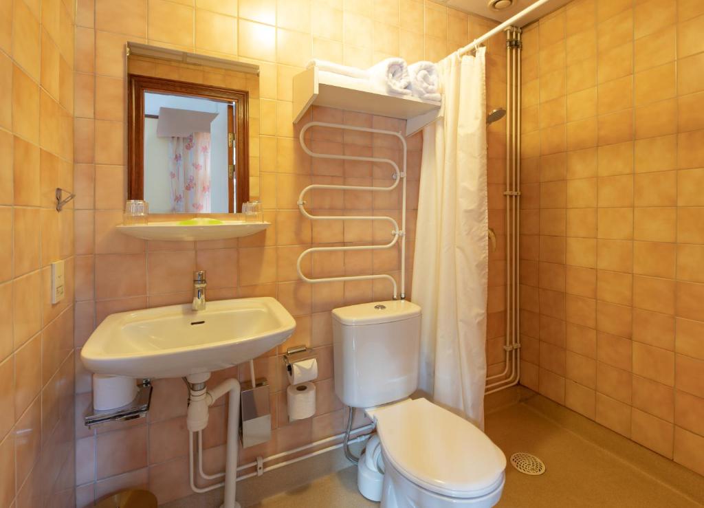 Koupelna v ubytování Hotel Victoria
