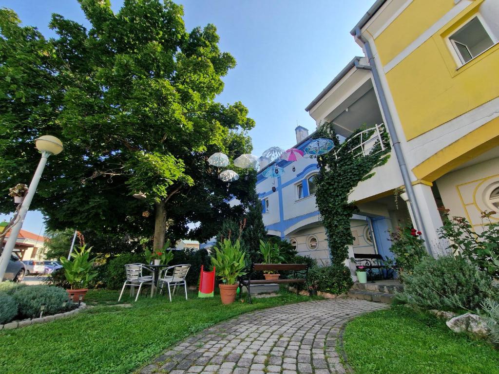 Zahrada ubytování Rozina Apartman