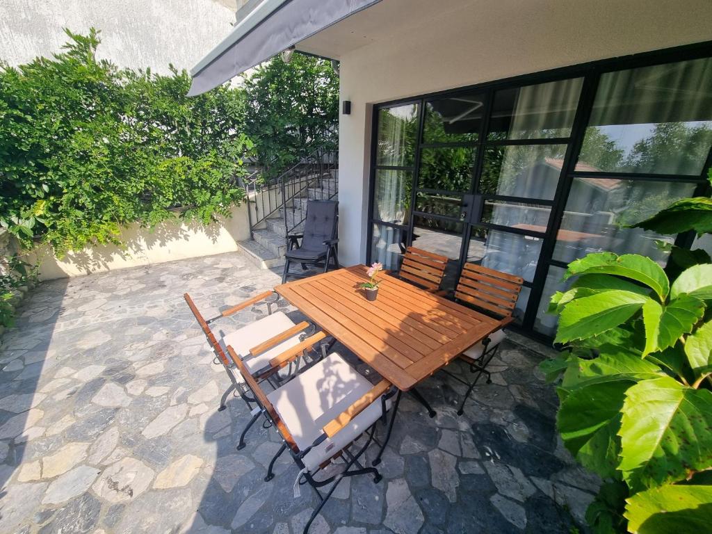 VIL Studio apartment with terrace
