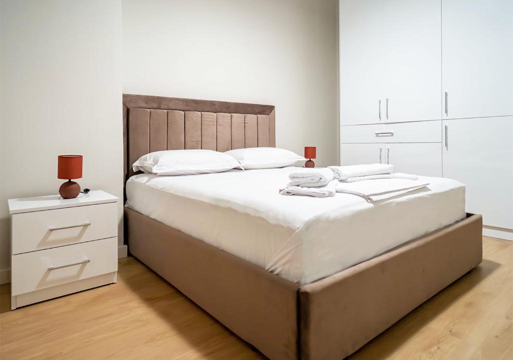 Home Inn Apartment near City Center - Image 6