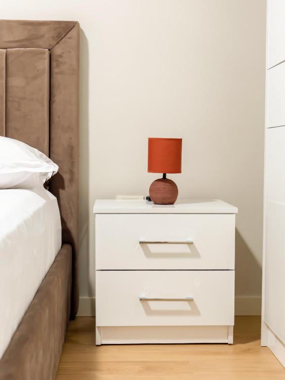 Home Inn Apartment near City Center - Image 7
