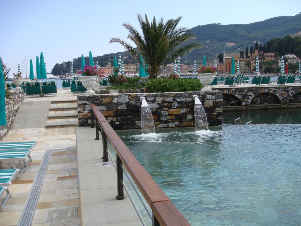 Bazén v ubytování Hotel Helios nebo v jeho okolí