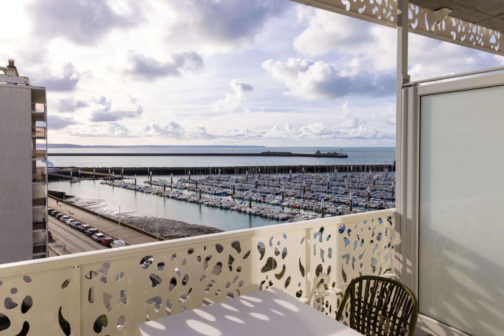 Hilton Garden Inn Le Havre Centre - Queen Room - Acceso A La Movilidad