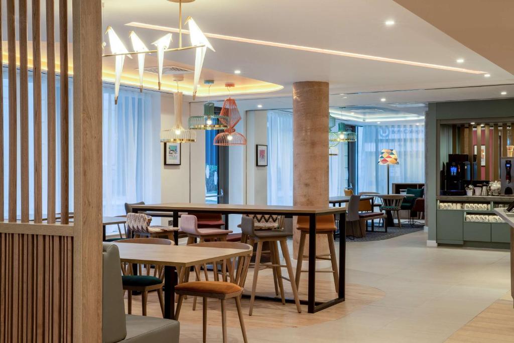 Hampton By Hilton Bath City - Resim 18