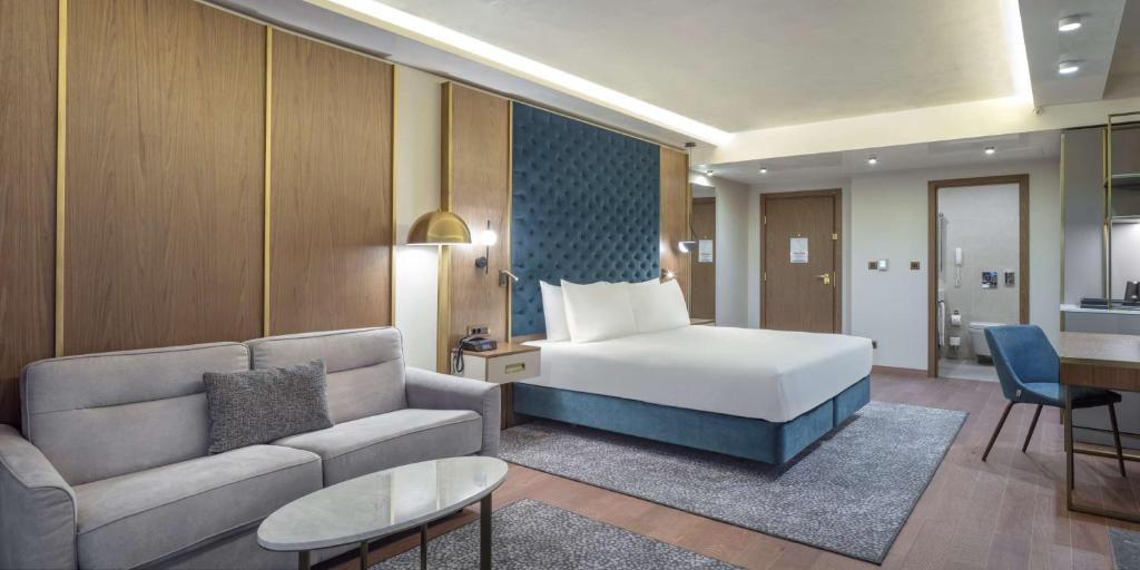 Posezení v ubytování Doubletree By Hilton Plovdiv Center