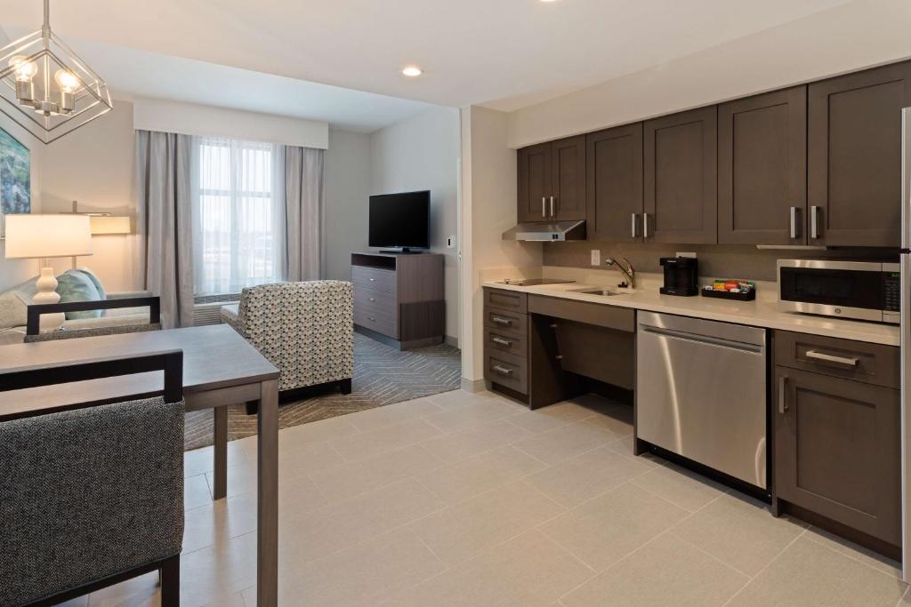 Homewood Suites By Hilton Panama City Beach, Fl photo