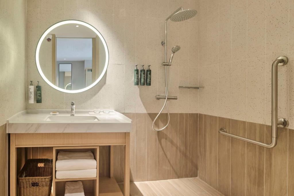 Koupelna v ubytování Hilton Garden Inn Zhuhai Jinan University
