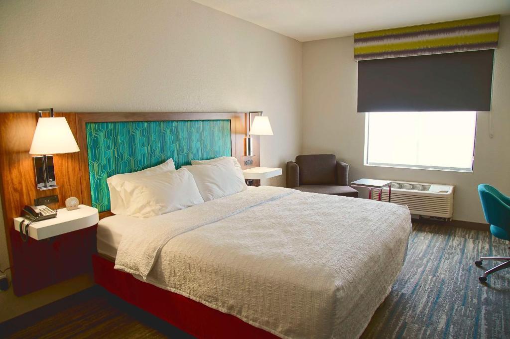 Hampton Inn & Suites Cathedral City - King Studio Suite Avec View Mountain - Non-fumeur