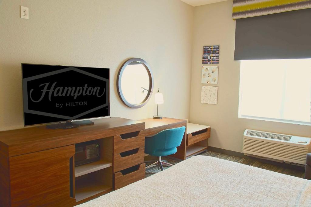 Hampton Inn & Suites Cathedral City - King Studio Suite - Mobiliteitstoegang/niet -roken