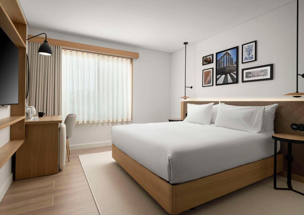 Hilton Garden Inn Evora - Resim 42