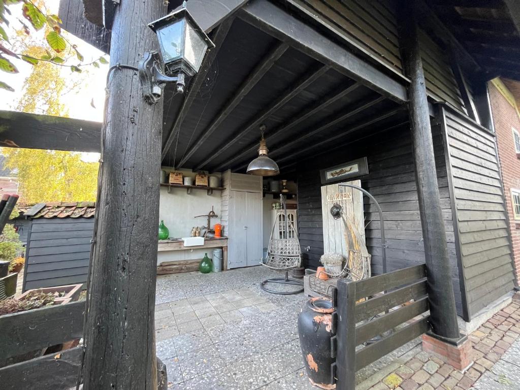 Děti v ubytování Plompeblad Guesthouse Giethoorn