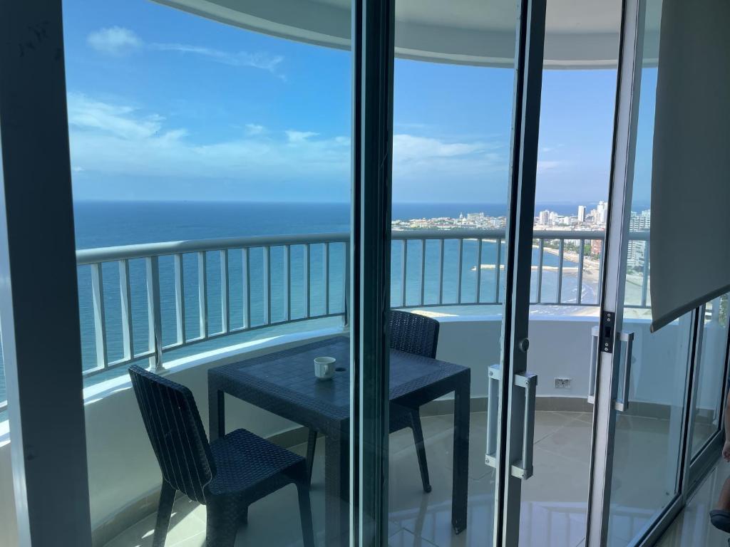 Apartamento en Cartagena Makrotours - Two-Bedroom Apartment