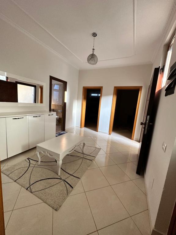 Luxury Apartment Tirana - Image 8