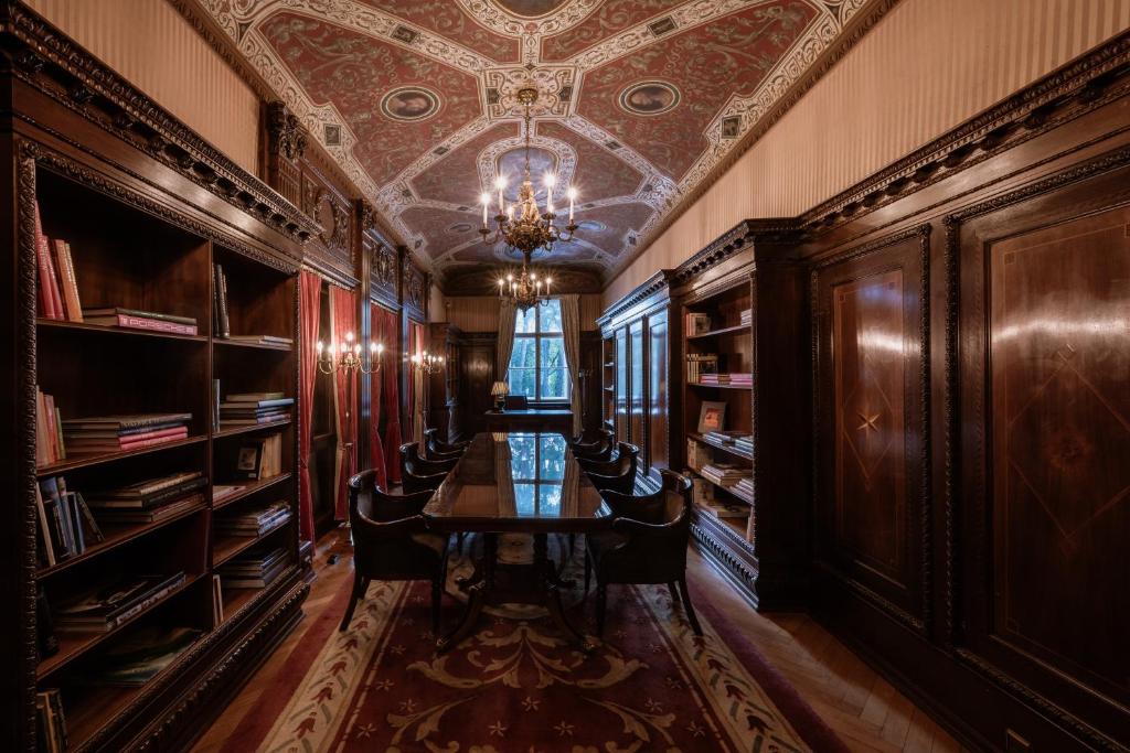 Schlosshotel Berlin - Resim 31