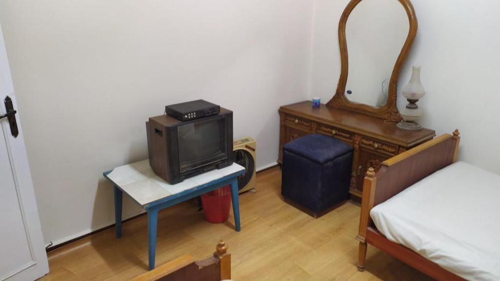 Postel nebo postele na pokoji v ubytování Ismailia - Elnouras compound
