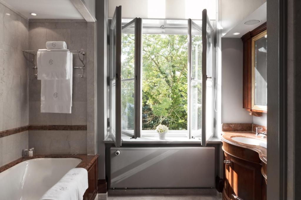 Schlosshotel Berlin - 8