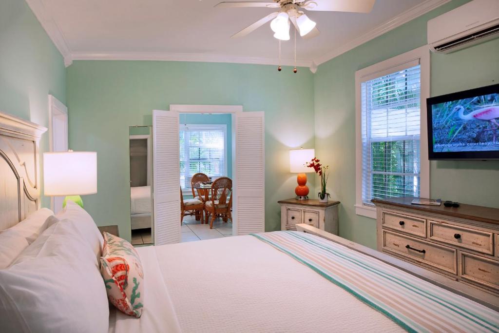 Westwinds Inn - Rey Suite