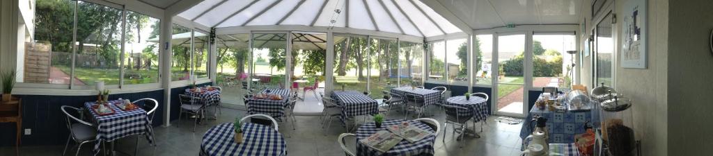 Restaurace v ubytování hotel l'échappée d'oléron