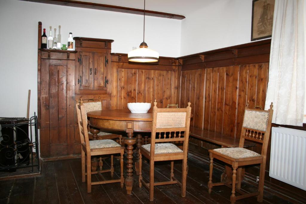 Posezení v ubytování Stadthaus Mariazell