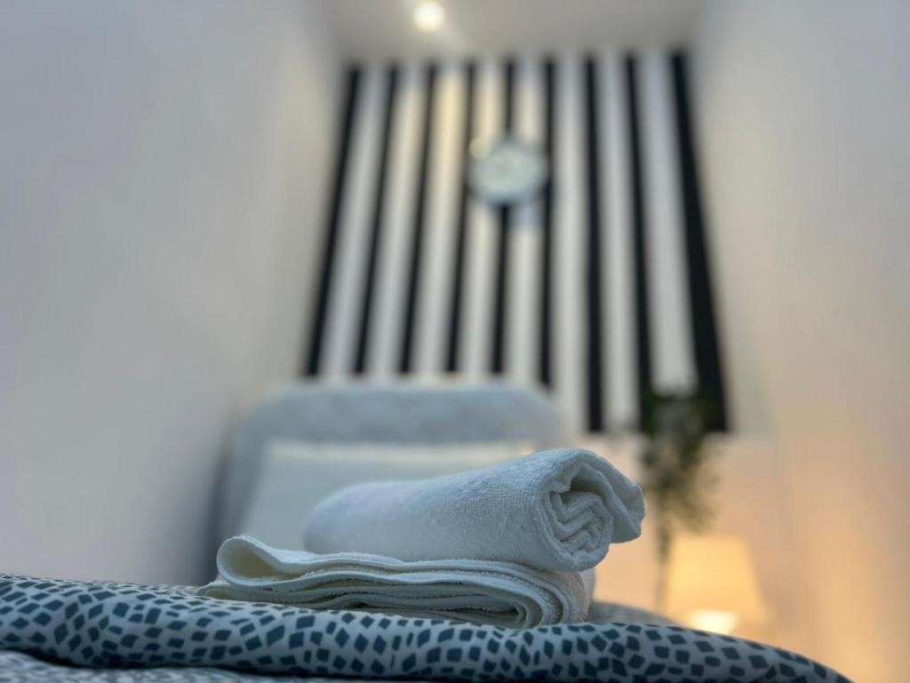 Strips Partition Room Al barsha 1 Near MOE Metro, Dubai Updated 2024