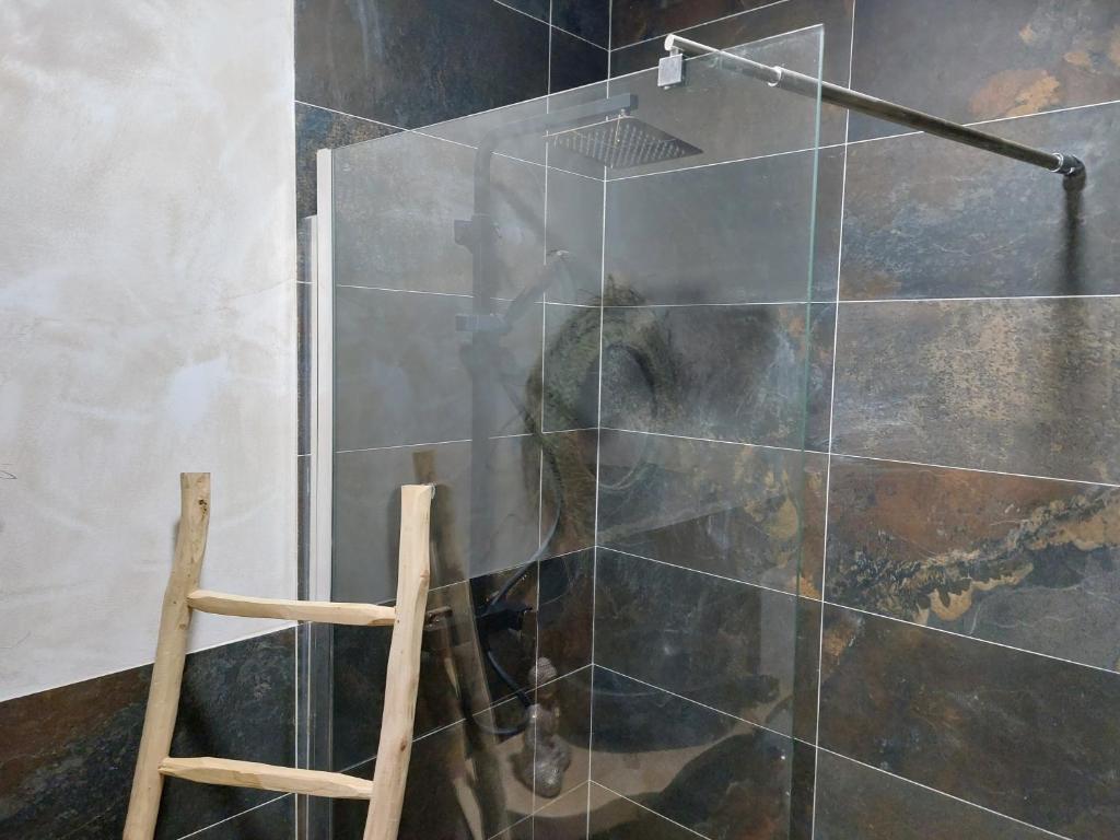 Apartamento completo distancia 350m Chamartin - 10