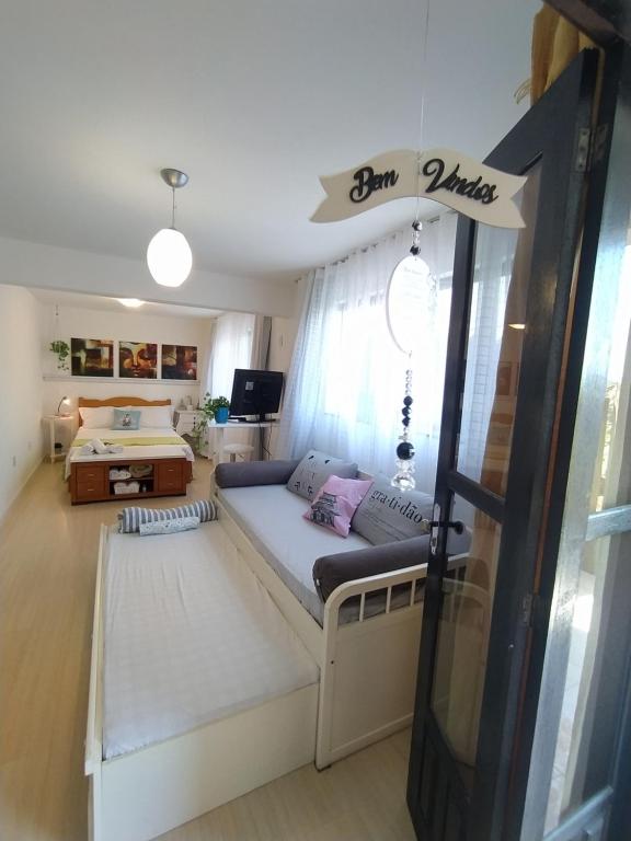 Lindo espaço inteiro Oktoberfest c/ churrasqueira. - Housity