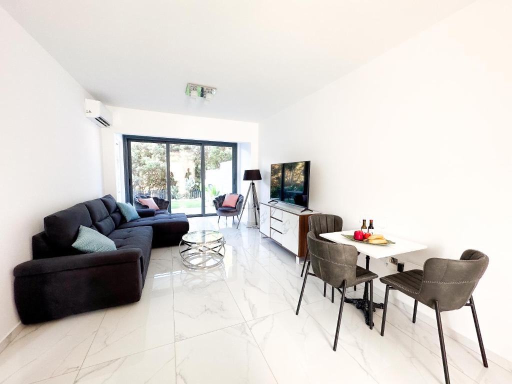 View of Luxury Garden Apartment, Paphos City (updated prices 2026)